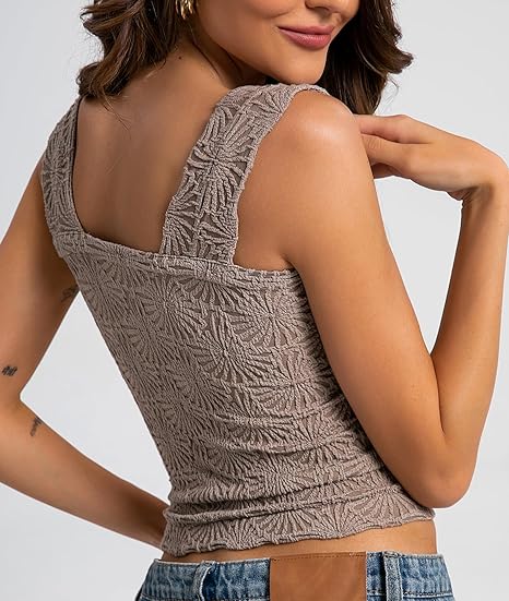Women's Square Neck Wide Strap Crop Tank Tops Flower Going Out Tops Slim Fit Lettuce Trim Crop Cami Tops